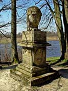 Monument in Mezotne park